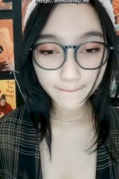 Uting Bulet Tessa HoneyLive