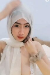 Hijab Toket Gede Mantul Awcece