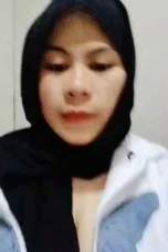 STw HIjab Susu Basah Ada Airnya